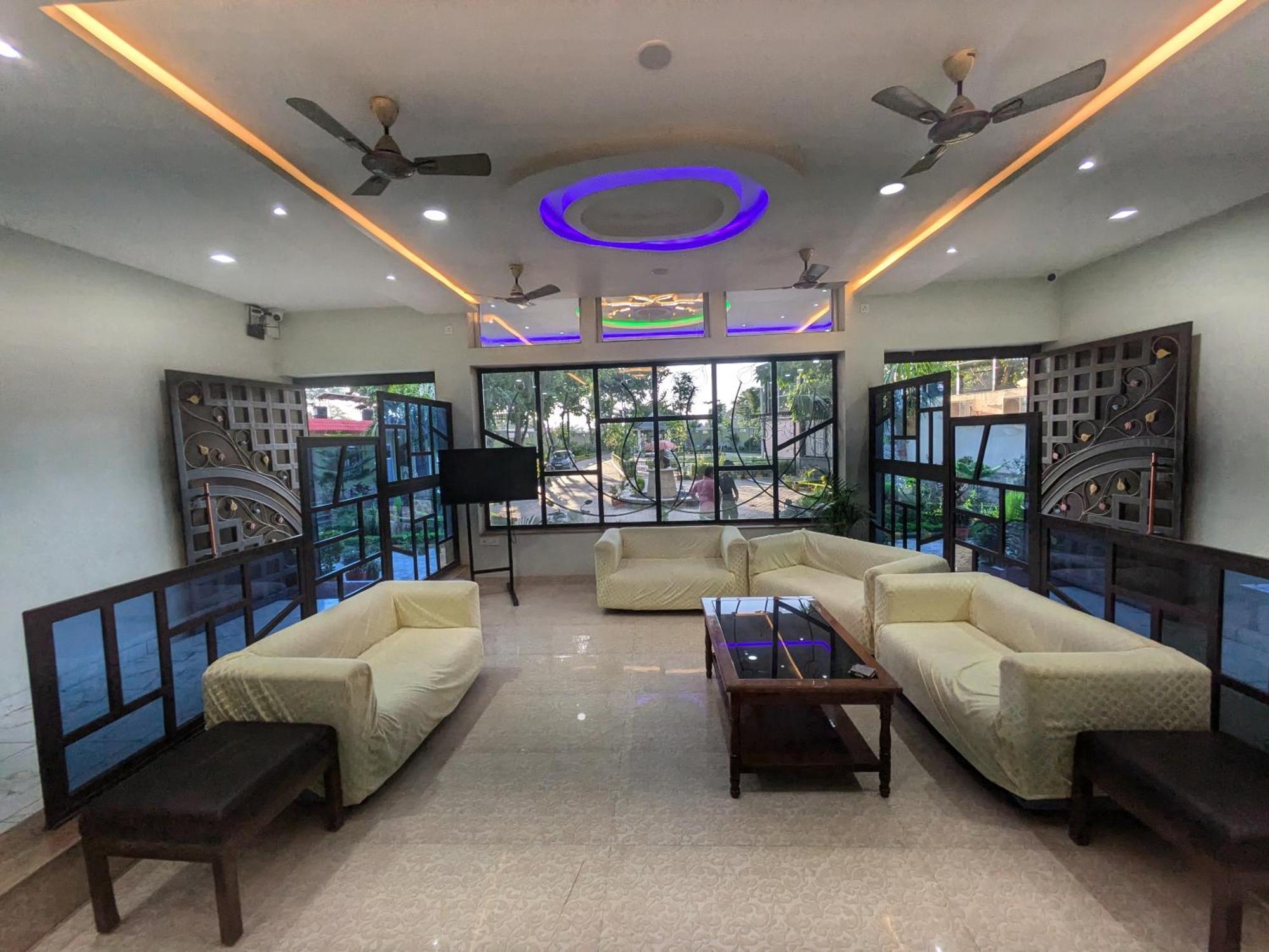 ホテル Kishori Vatika Ramnagar  エクステリア 写真